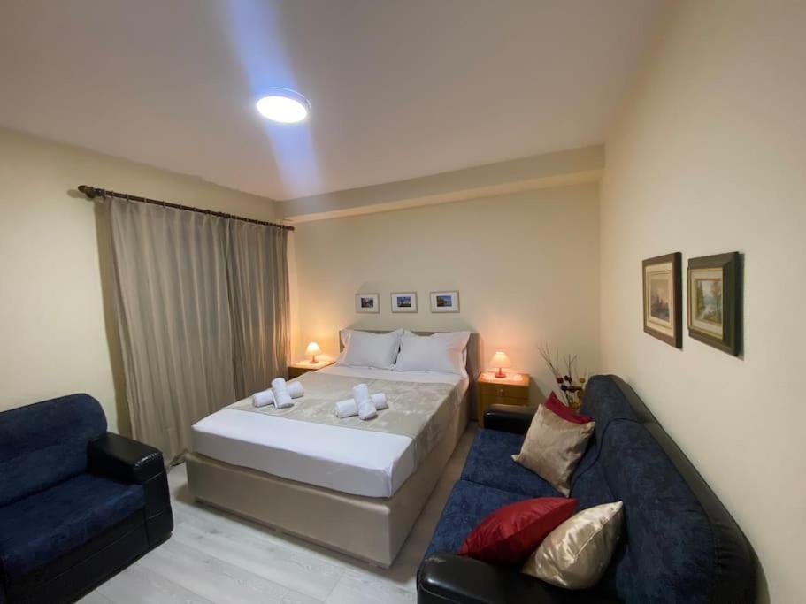 Dani Two Bedroom Home In Center Of Tirana Exterior photo