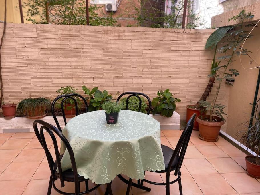 Dani Two Bedroom Home In Center Of Tirana Exterior photo