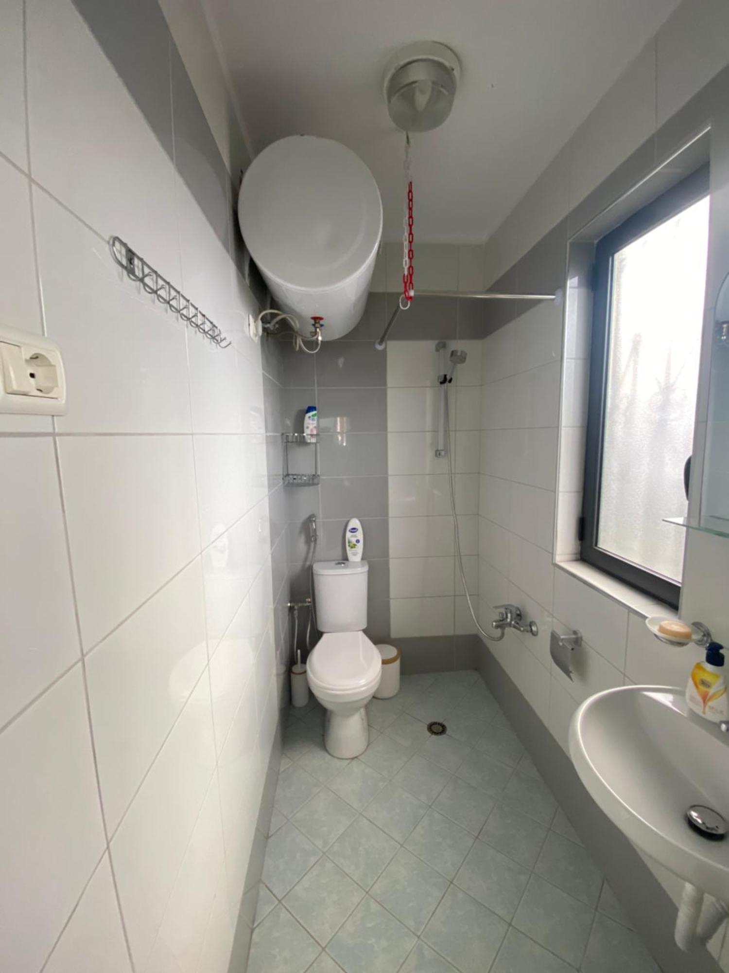 Dani Two Bedroom Home In Center Of Tirana Exterior photo